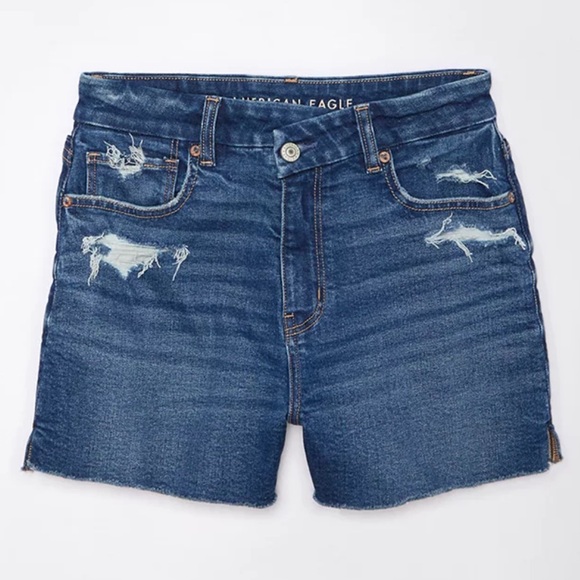 NWOT American Eagle Curvy Crossover Ripped Denim Mom Short - Picture 5 of 7